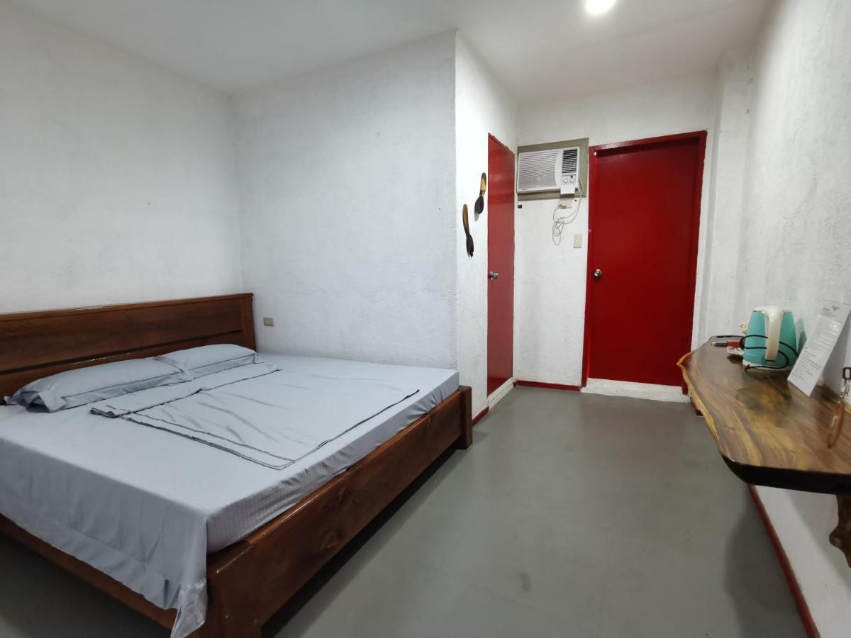 Panda Guest House Coron Exterior foto