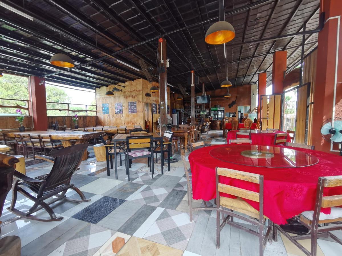 Panda Guest House Coron Exterior foto